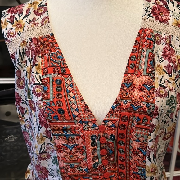 Myra Bag Boho Collection Top - Picture 5 of 7